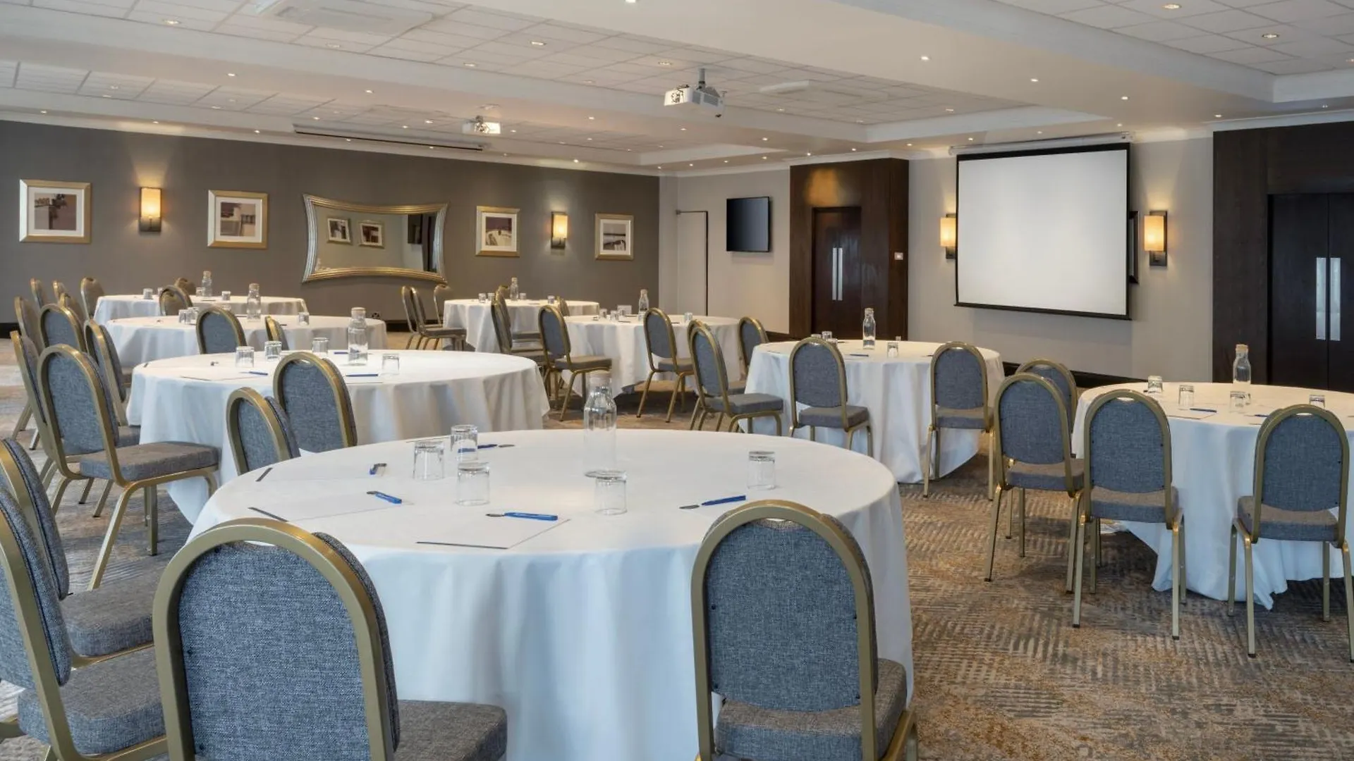 Delta Hotels By Marriott Edinburgh 4*,