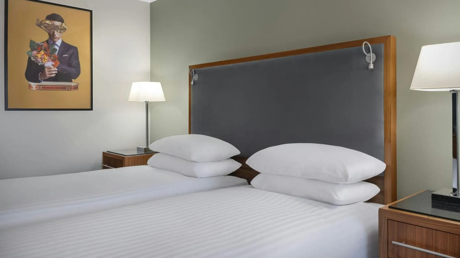 Delta Hotels By Marriott EDI 4*,